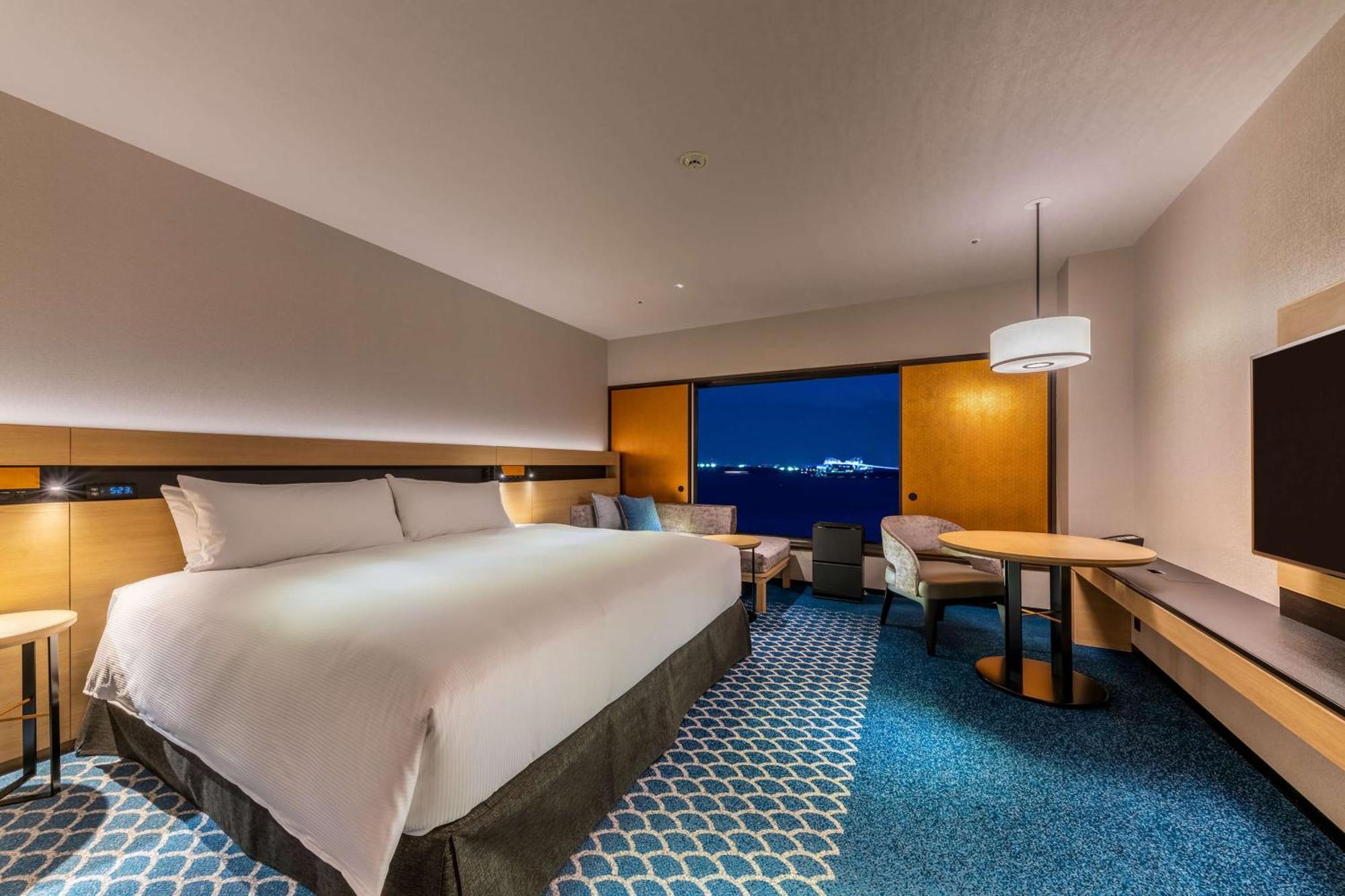 Hotel Hilton Tokyo Bay Urayasu Esterno foto