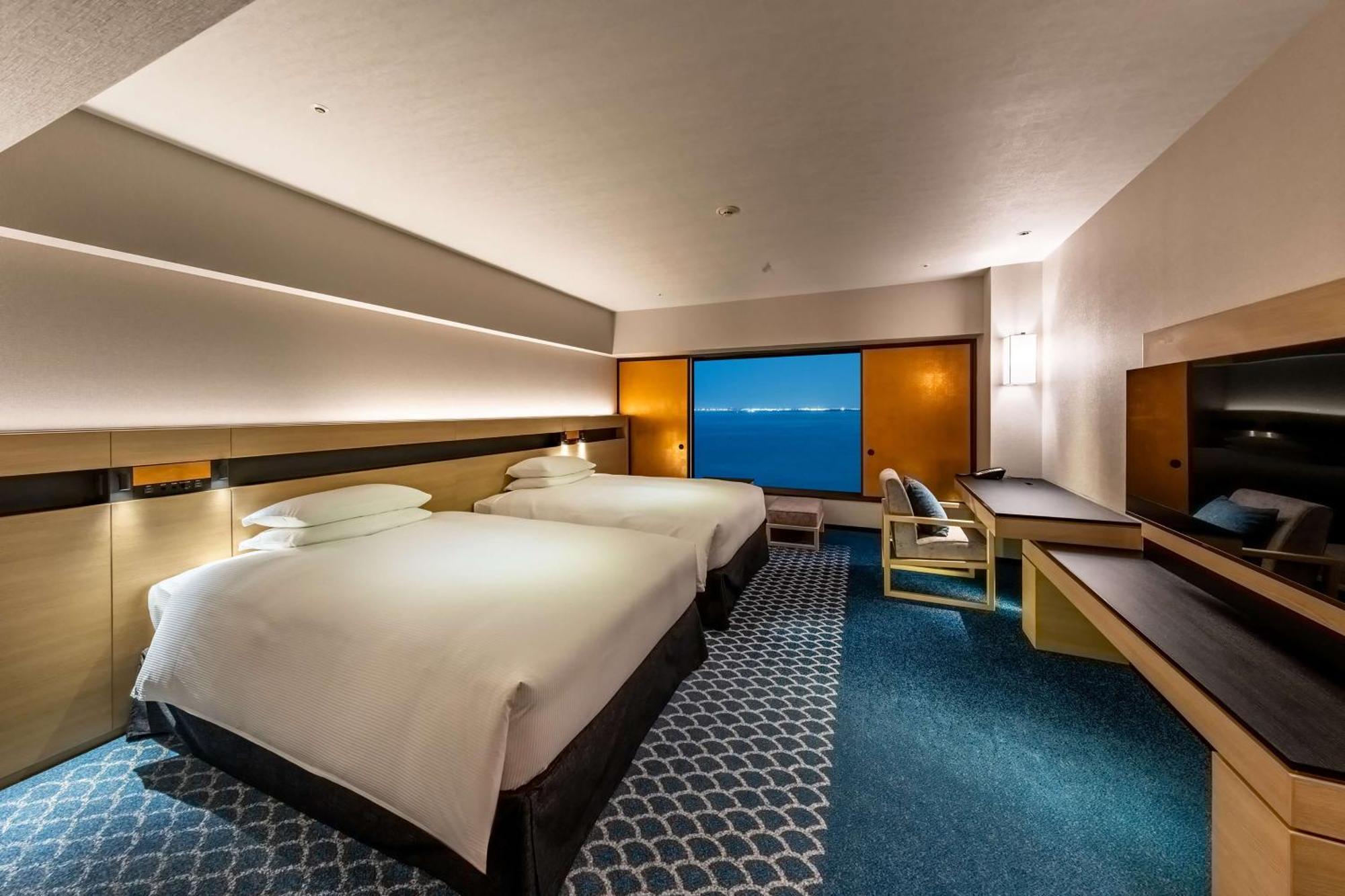 Hotel Hilton Tokyo Bay Urayasu Esterno foto